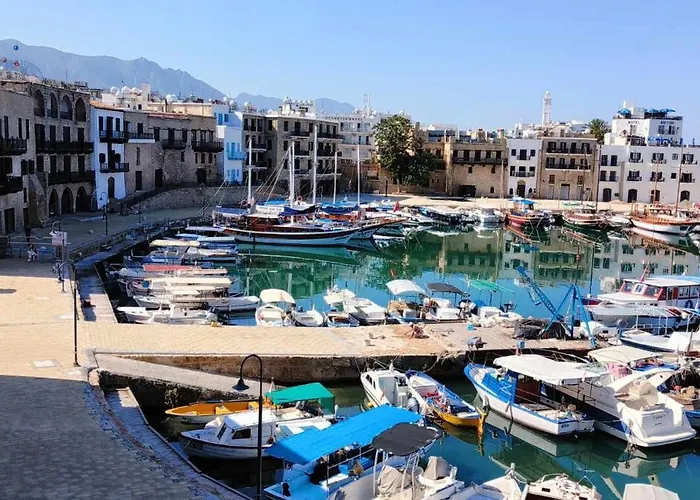 Sea View Kyrenia * キレニア
